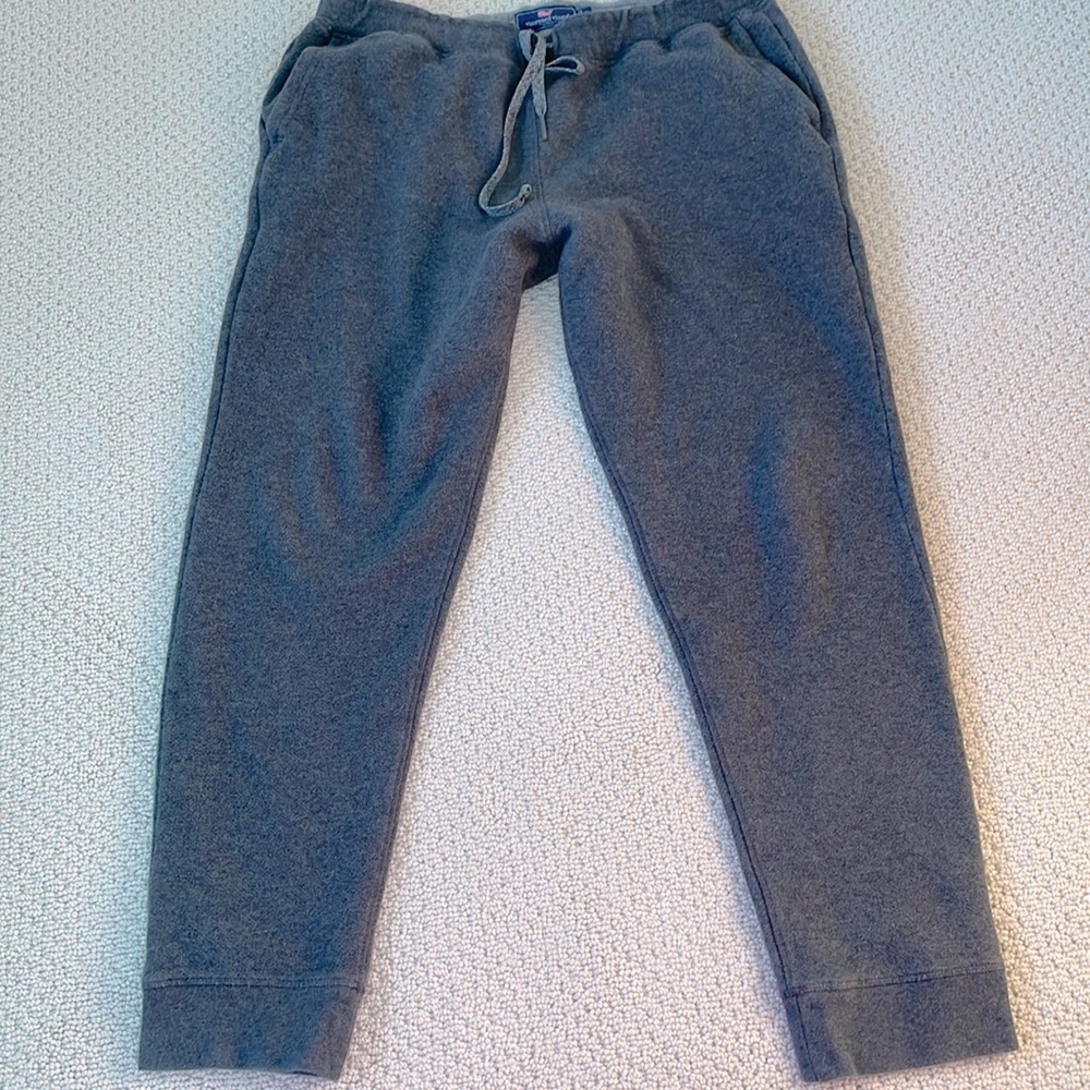Men’s Vineyard Vines Sweatpants, Large